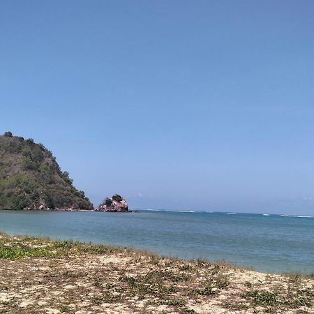 Diki Bungalows Kuta  Ngoại thất bức ảnh